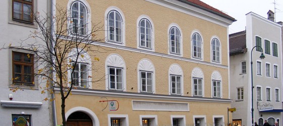 Adolf Hitler Geburtshaus Braunau am Inn - wikipedia User.Mattes